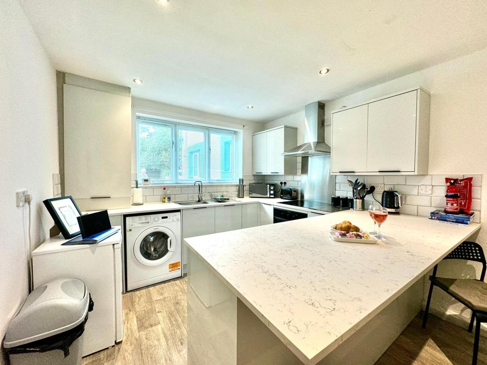The Alnham, Large 3 Bed Apartment, Close To The City Newcastle upon Tyne Exteriér fotografie