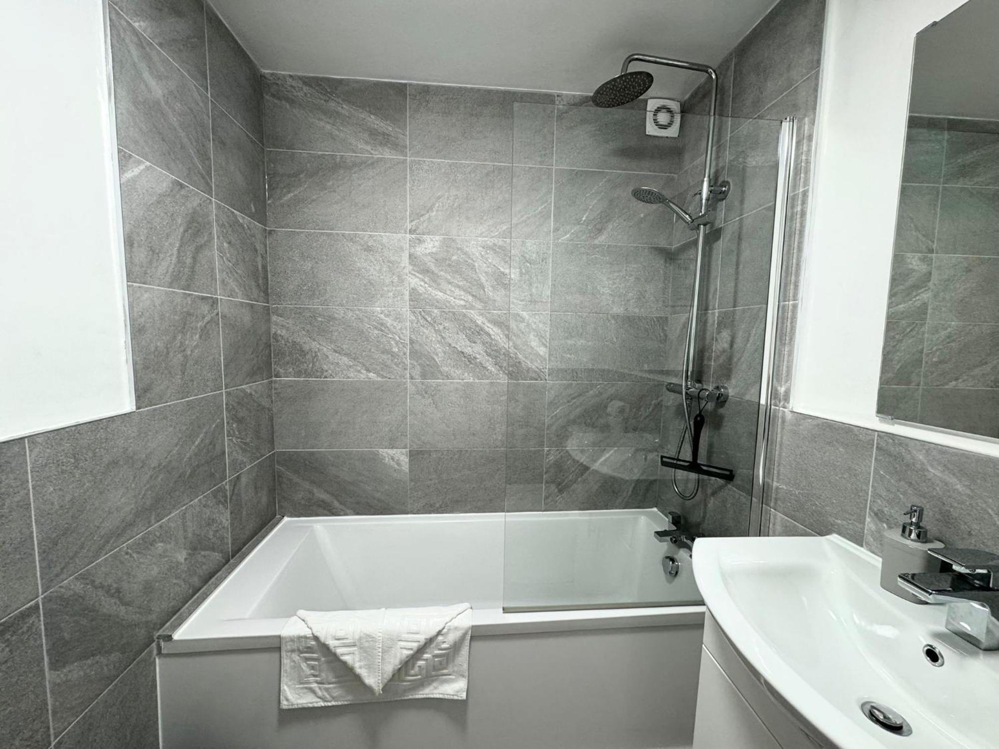 The Alnham, Large 3 Bed Apartment, Close To The City Newcastle upon Tyne Exteriér fotografie